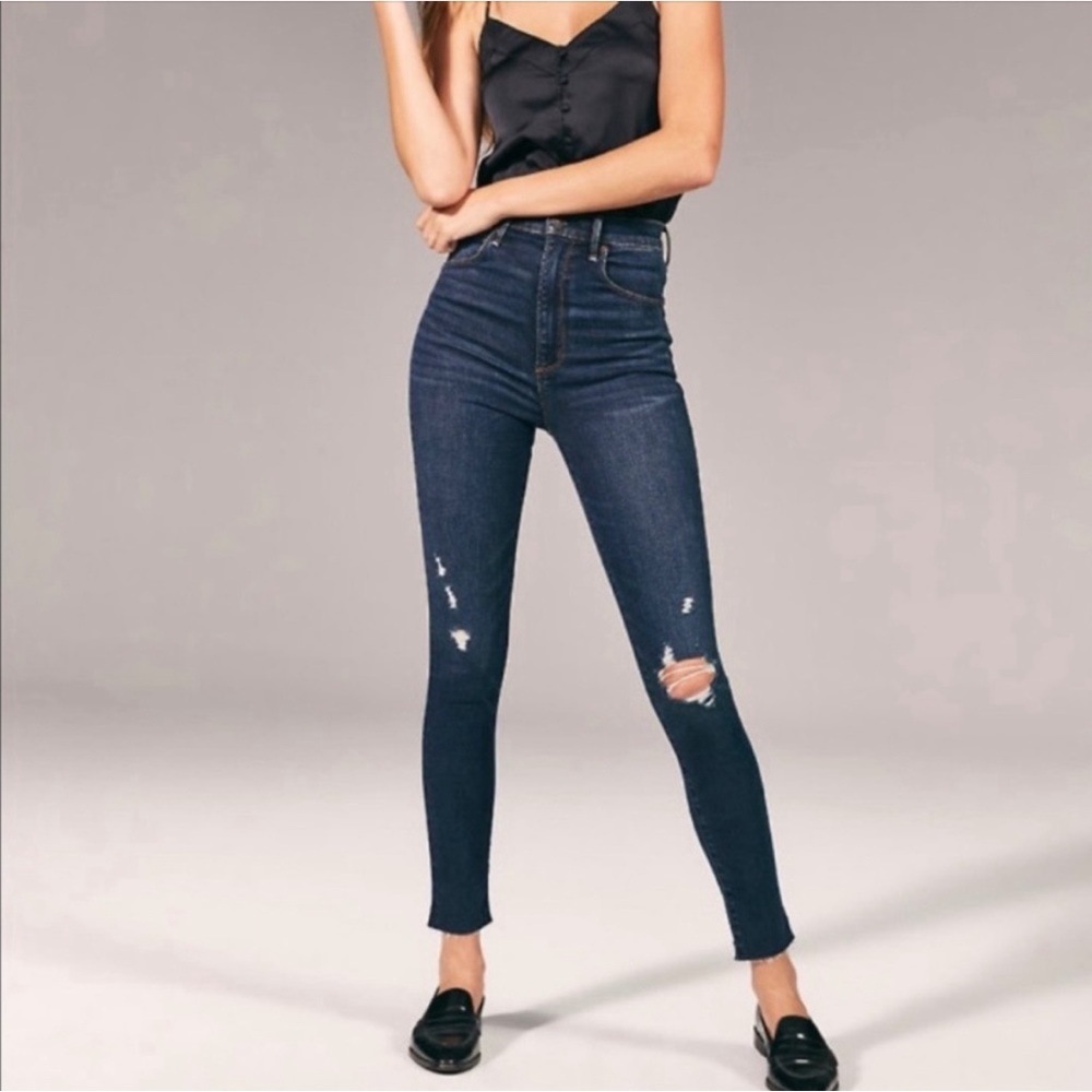 NWT A&F Ultra High Rise Super Skinny Jeans Ankle Size 27